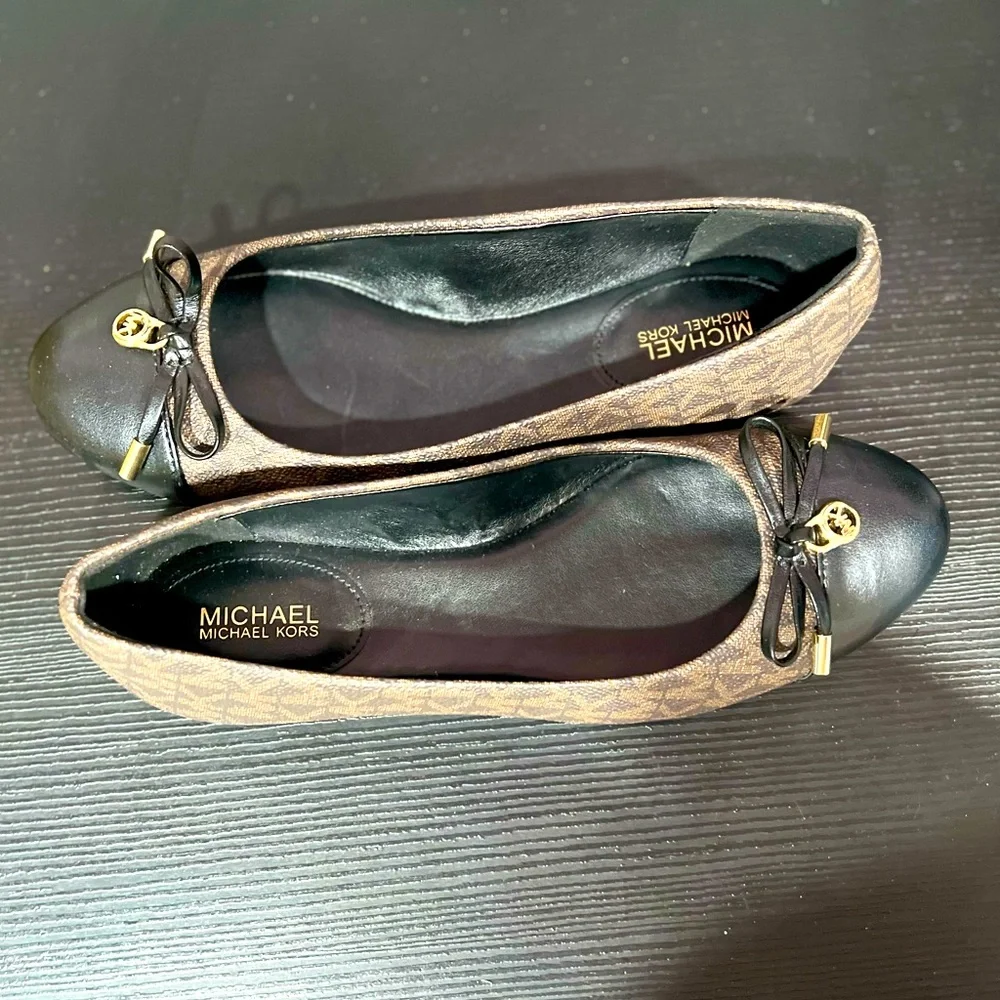 𐙚⋆˚✿˖° Michael Kors Flat Shoes 𐙚⋆˚✿˖° - Picture 10 of 10